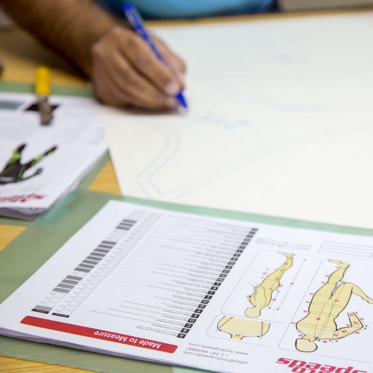 Individuelle Motorrad-Rennausrüstung Individuelle Motorrad-Rennausrüstung